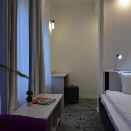 Osten Art Hotel 4*